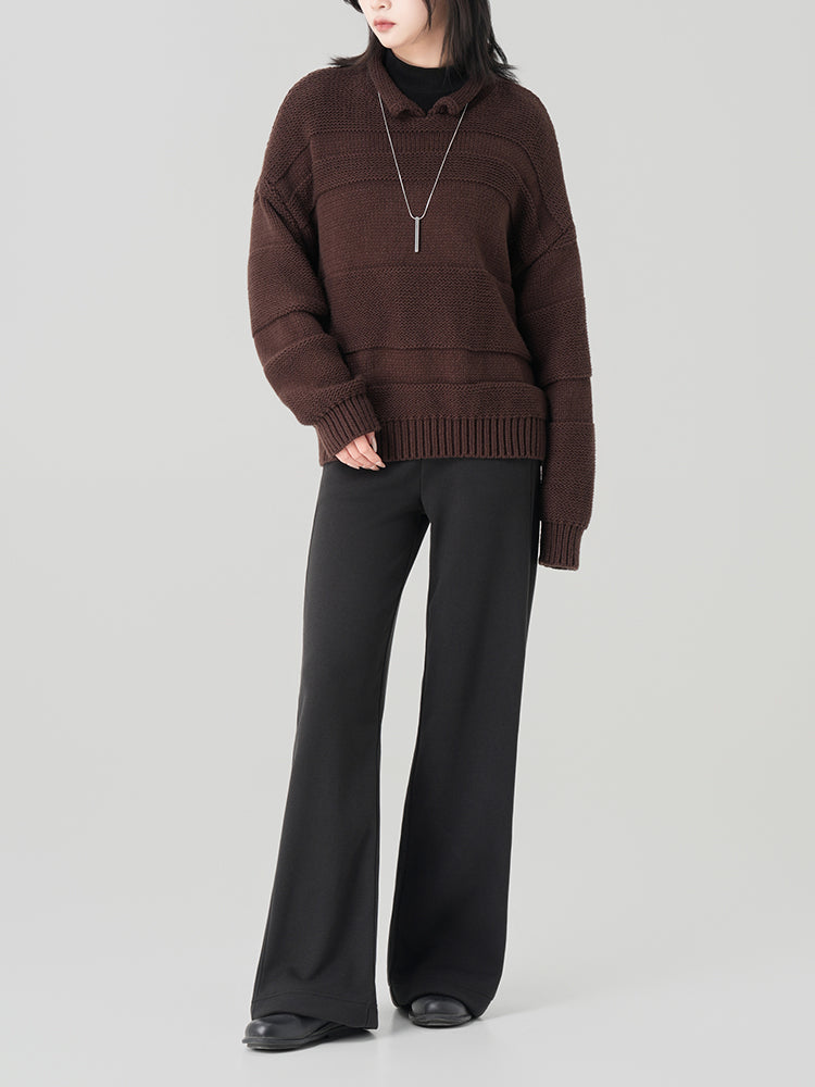 太め糸のリブ編みクルーネックセーター