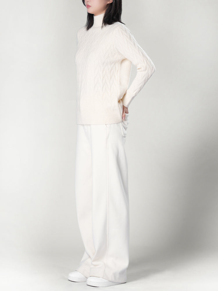 秋冬向け半ハイネックニット