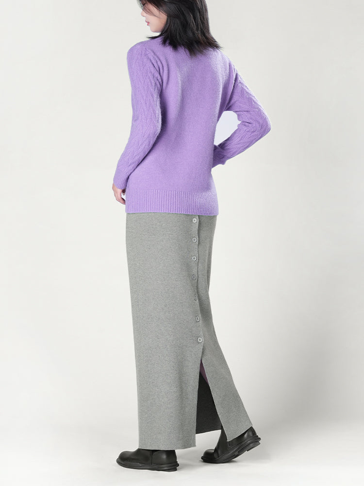 秋冬向け半ハイネックニット