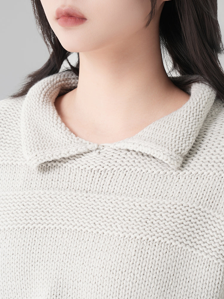 太め糸のリブ編みクルーネックセーター