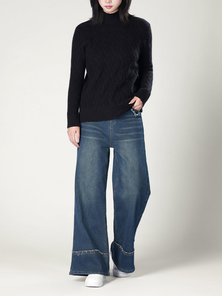 秋冬向け半ハイネックニット