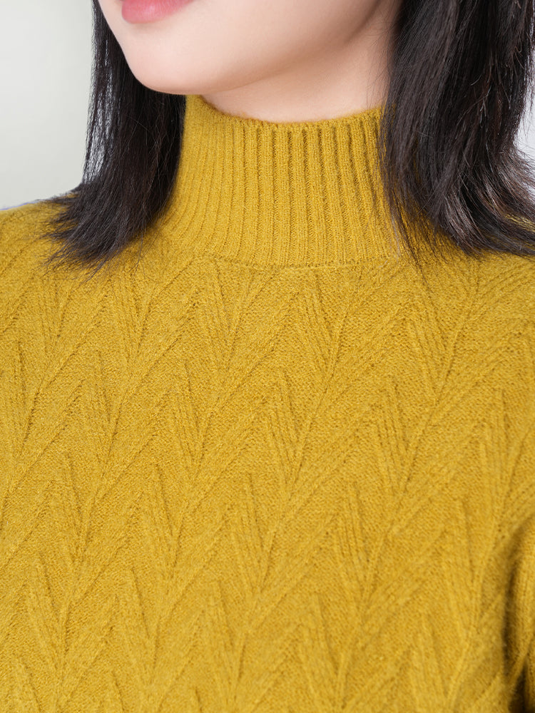 秋冬向け半ハイネックニット