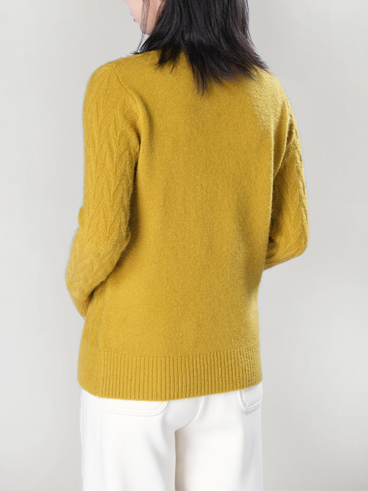 秋冬向け半ハイネックニット