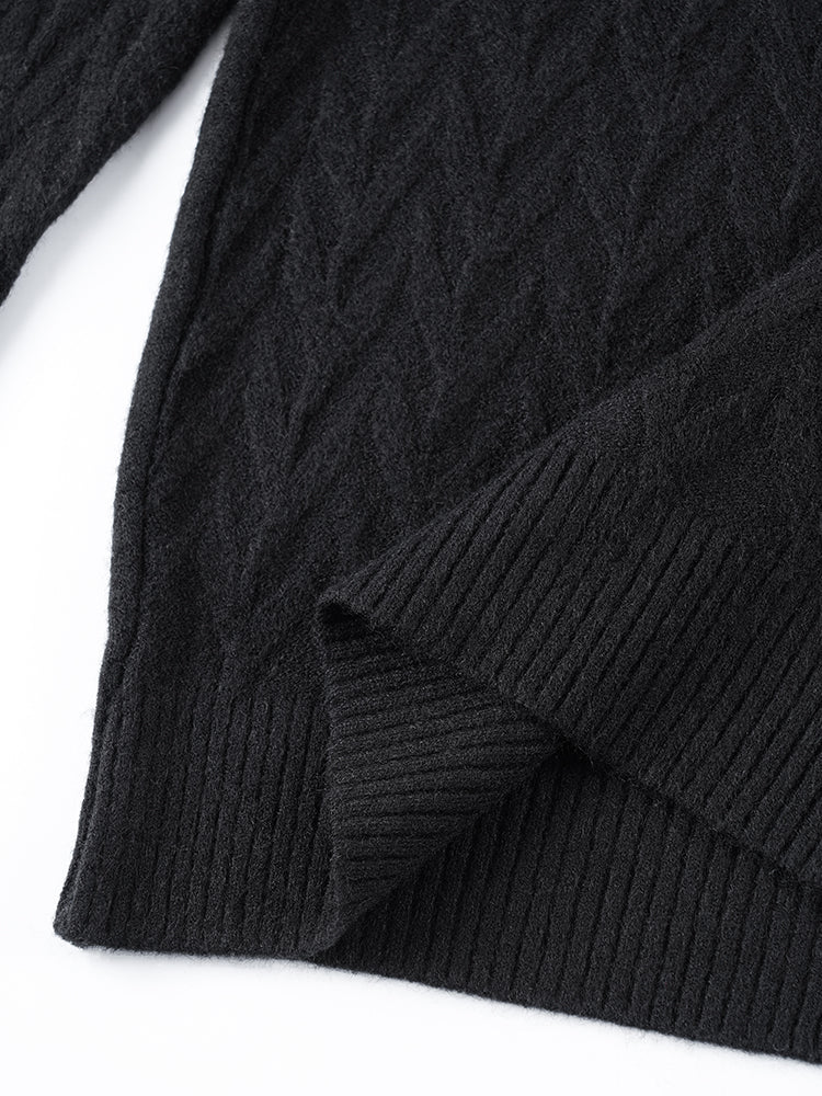 秋冬向け半ハイネックニット