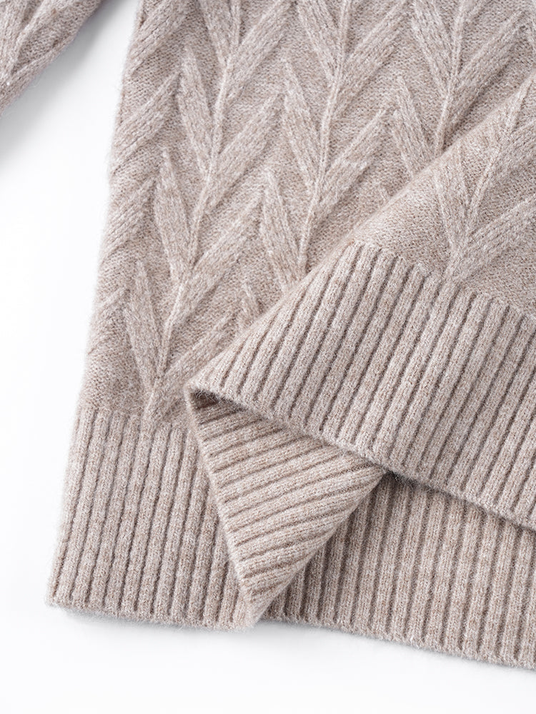 秋冬向け半ハイネックニット