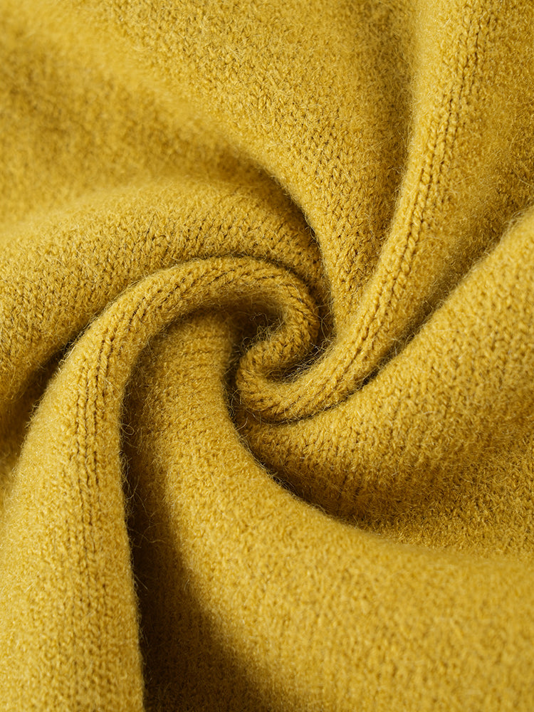 秋冬向け半ハイネックニット