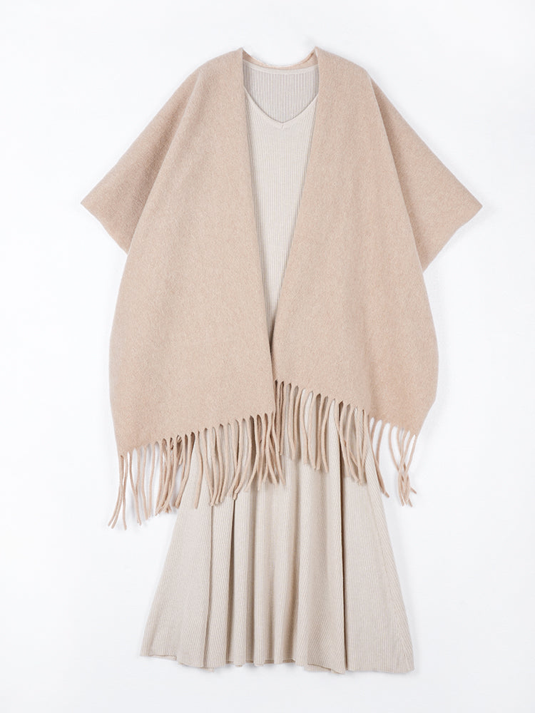 秋向けニットセットアップ