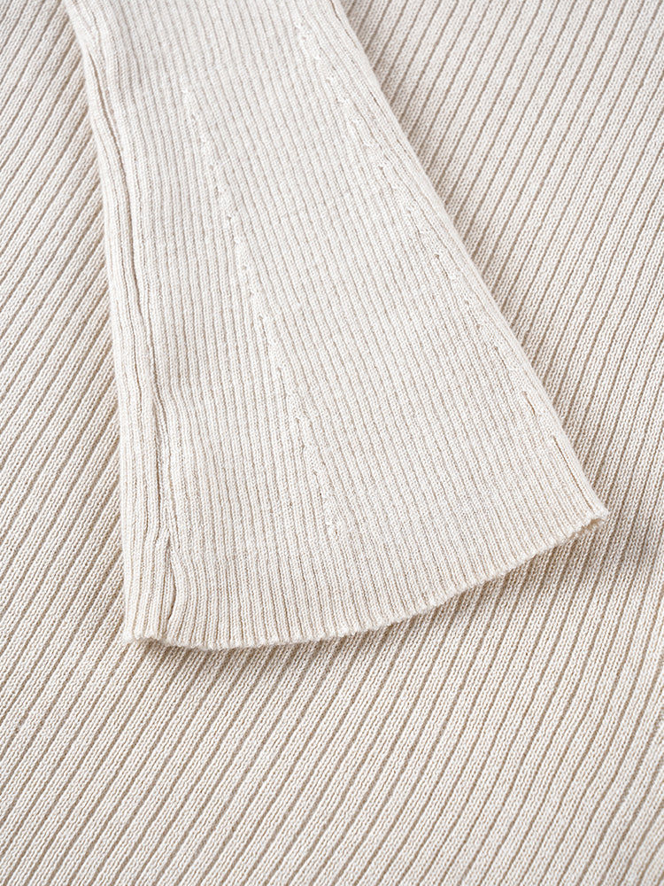 秋向けニットセットアップ