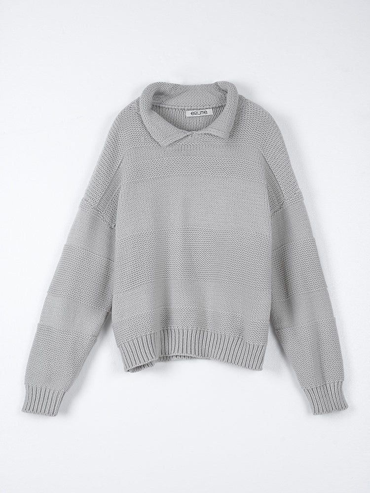 太め糸のリブ編みクルーネックセーター