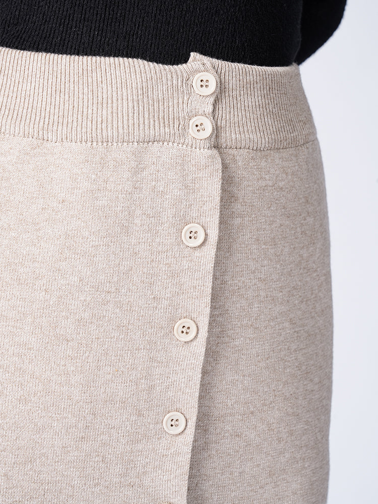 秋冬定番ニットスカート