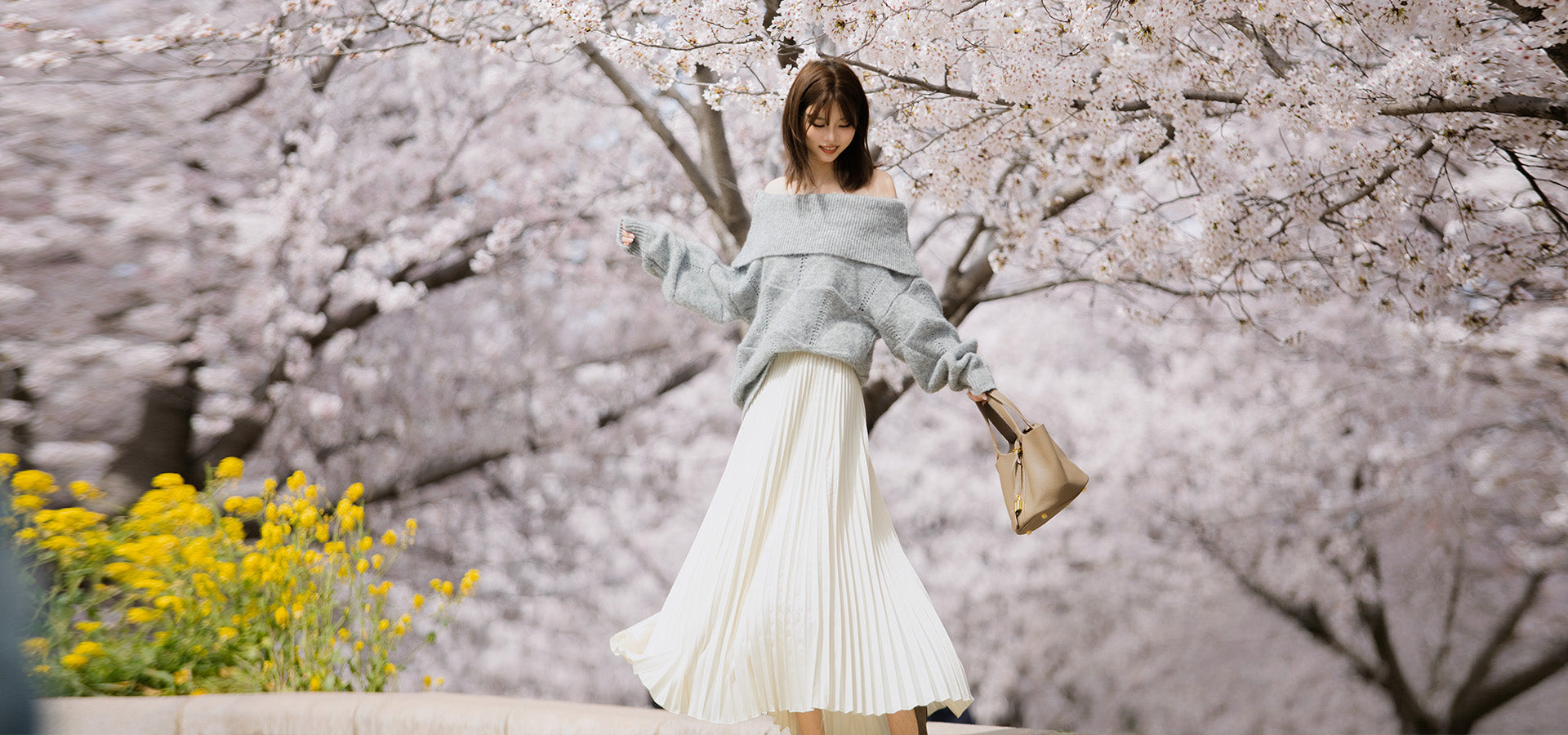 slider image slider_item_acWhCf