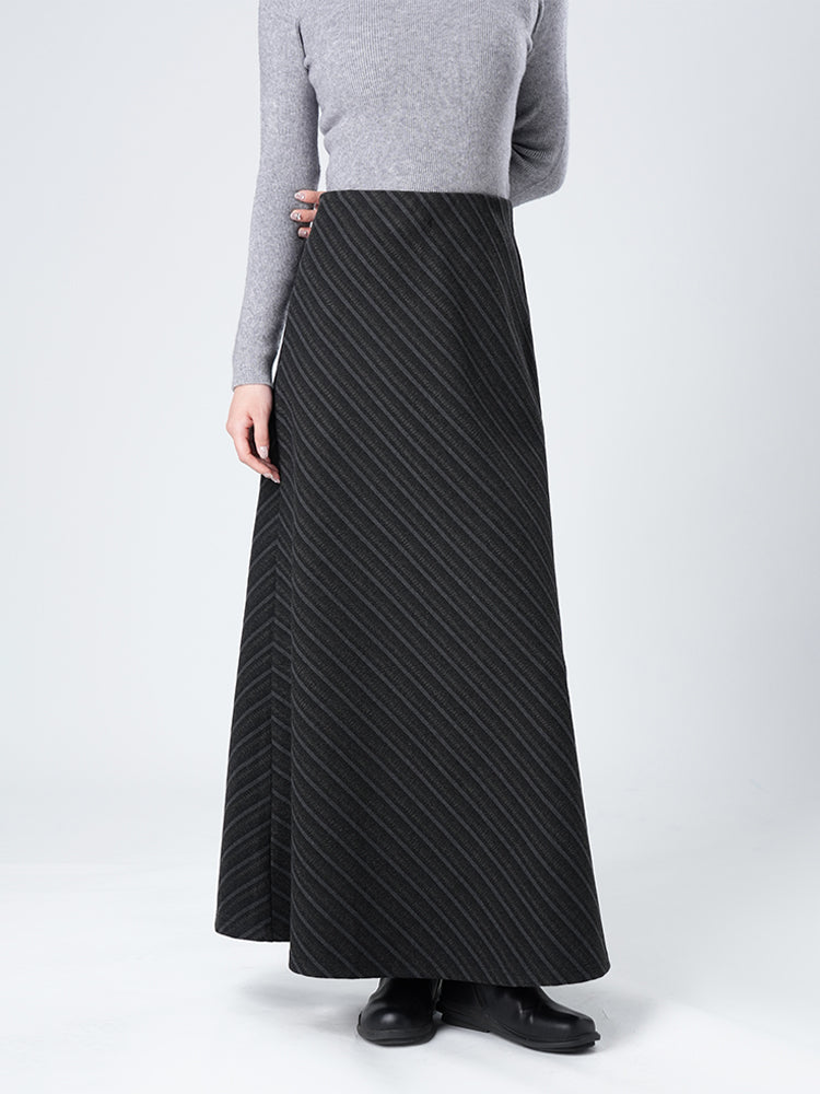 ウールフレアロングスカート