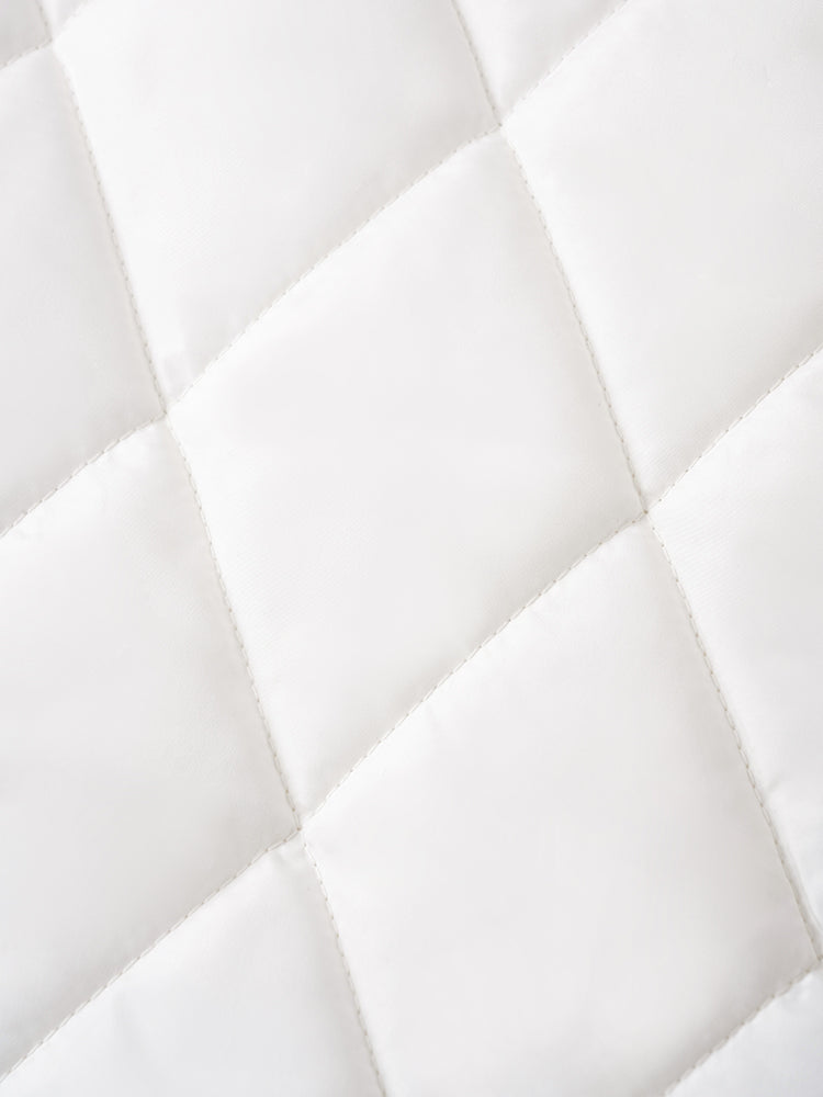 ミニマルデザイン中綿コ一ト