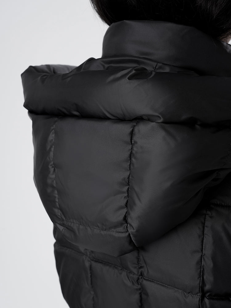 フード付きクビレメイクダウンジャケット