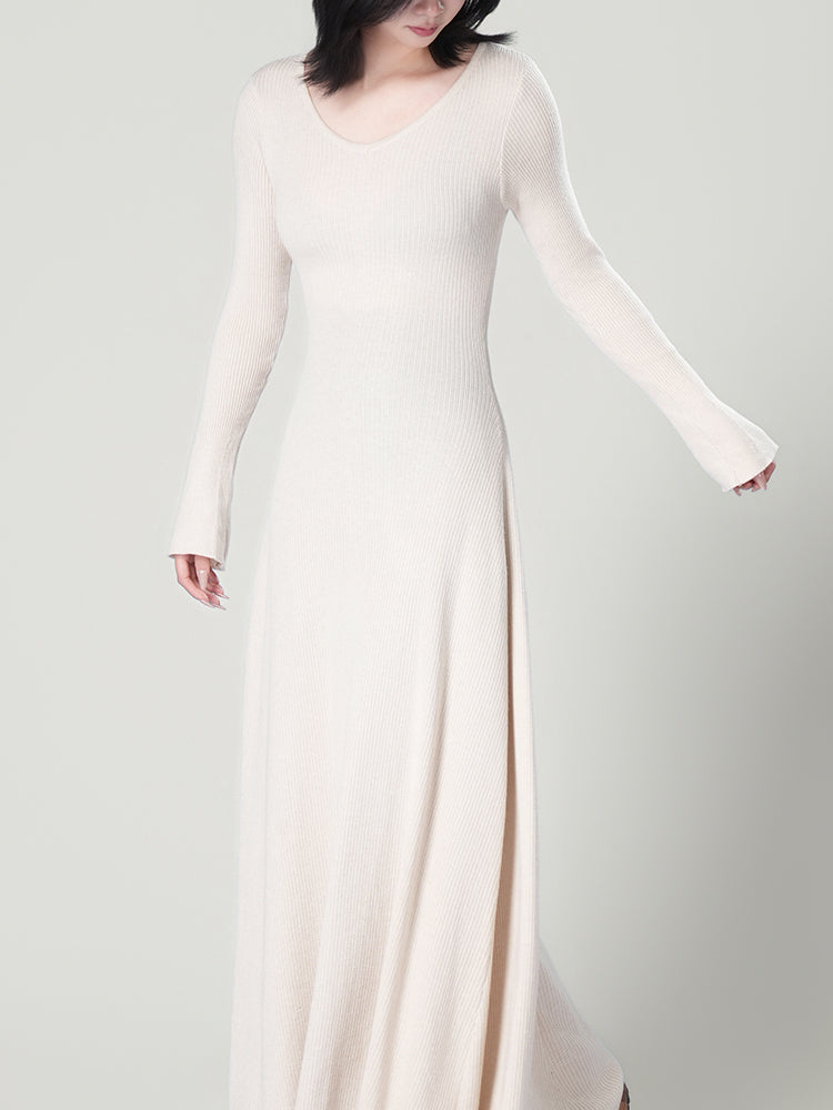 秋向けニットセットアップ