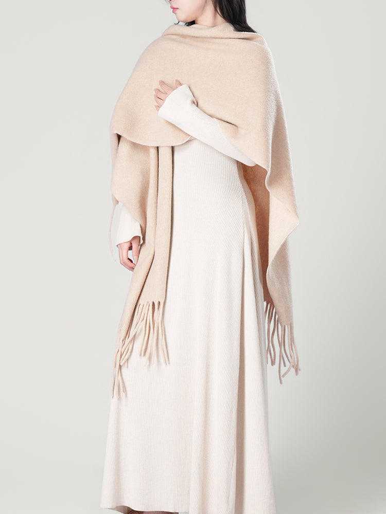 秋向けニットセットアップ