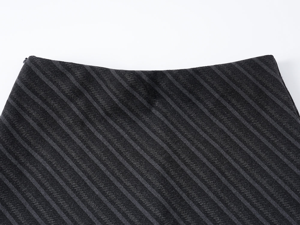 ウールフレアロングスカート